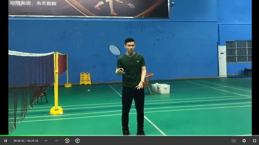 李宇轩：10课精通羽毛球双打发球接发技巧