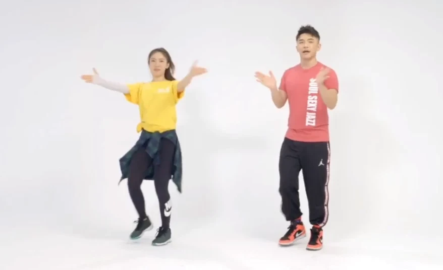 快乐燃脂塑身操：狂力甩肉，越跳越瘦