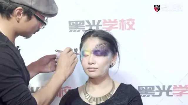 李泽亲授:5课时快速掌握喷枪化妆技巧课程