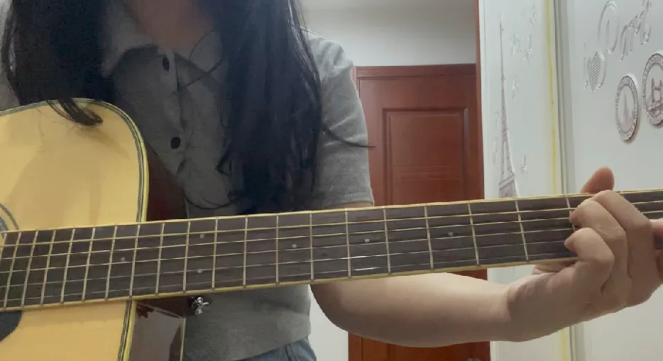 吉他系统教程：从零基础到大神