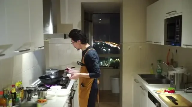 餐厅创业与烹饪技巧全教程:涵盖开店与美食制作