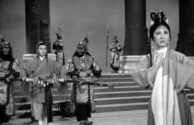 严凤英黄梅戏经典《牛郎织女》全剧音频