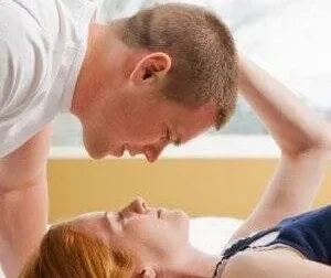 《女人性爱的100个细节》：女性性爱知识指南 [PDF]