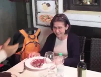 Teacher Celine亲子外教英语启蒙视频课：涵盖字母、故事与艺术