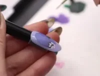 国际美甲艺术全攻略：外语版美甲教程