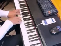12课精通流行钢琴即兴伴奏 实战曲目+伯克利教材