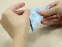 亲子折纸手工课：30个趣味折纸教程，陪孩子一起动手玩