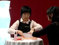 美甲全攻略：零基础到专业美甲教程与最新技巧